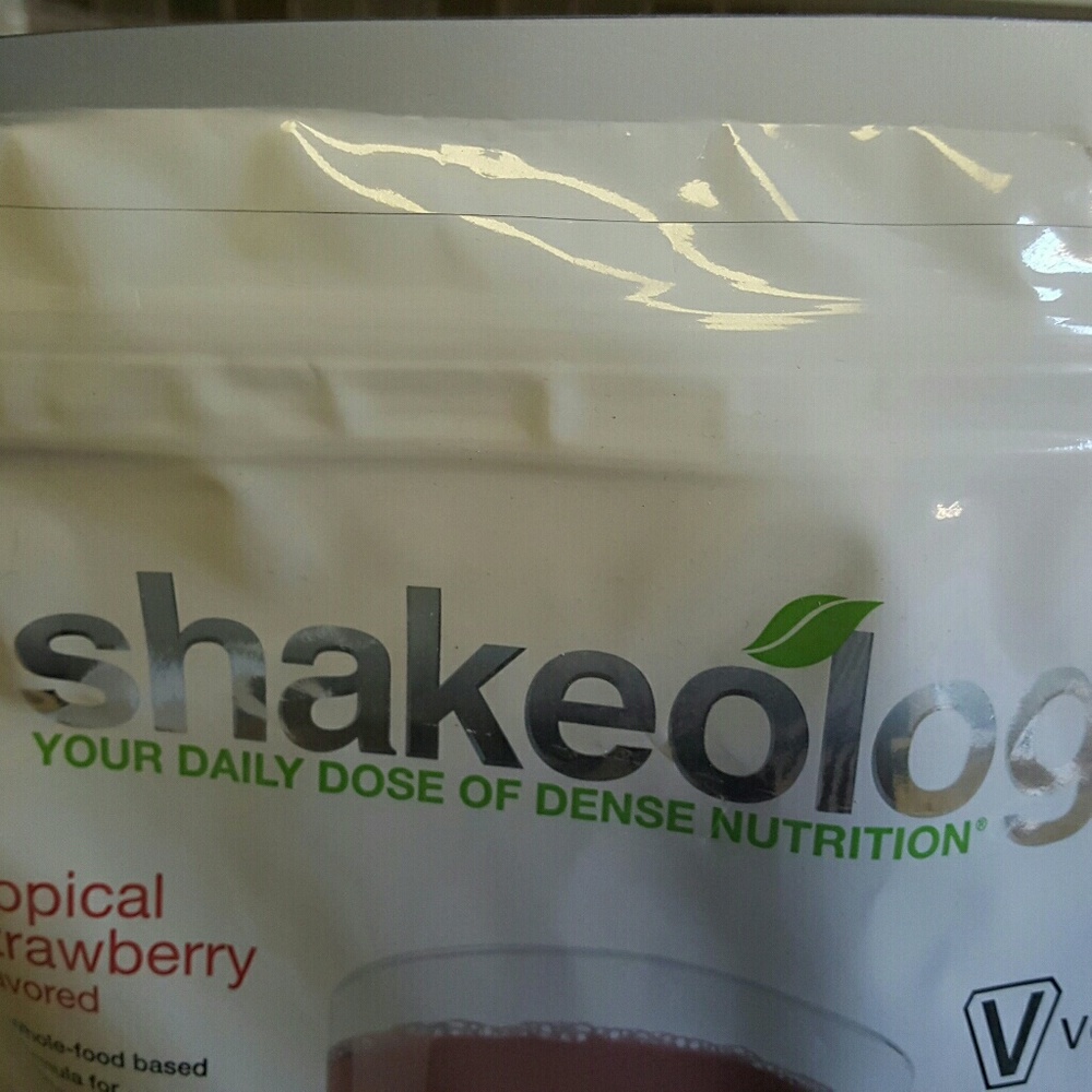 Shakeology Vegan Tropical Strawberry